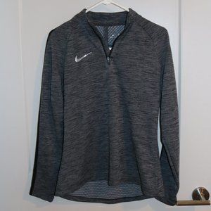 Nike DriFit 1/4 Zip